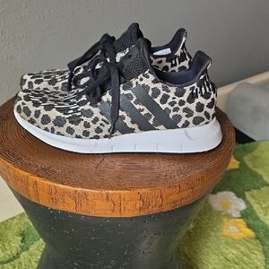 Adidas Kids Black and Gray Patterned Sneakers